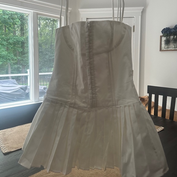 Edikted Dresses & Skirts - Brand new with tags edited corset dress